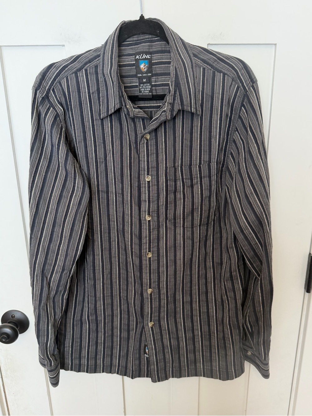Kuhl gray and blue striped long-sleeve button-up shirt single pocket size medium